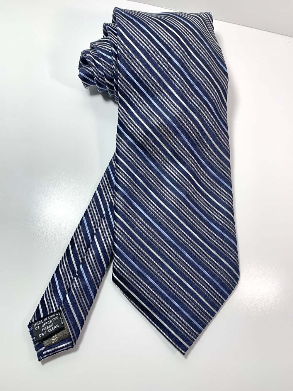 Calvin Klein Men’s Rep Tie neck tie blue silver striped